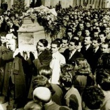 28 Φεβρουαρίου 1943.  «Ηχήστε οι Σάλπιγγες»: Η Κηδεία του Κωστή Παλαμά.