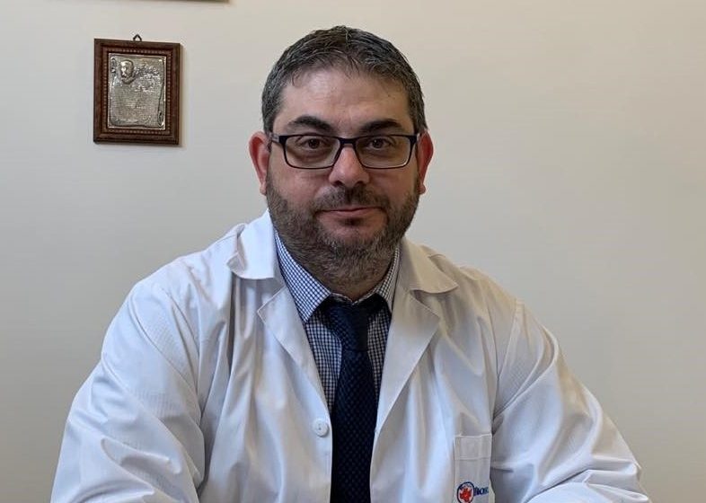 Ο διαπρεπής χειρουργός ορθοπεδικός κ Κώστας Αναγνωστάκος,στο athens24ores.gr μας αναλύει και εξηγεί τι σχέση μπορεί να έχει το σύνδρομο καρπιαίου σωλήνα με τον υποθυρεοειδισμό?