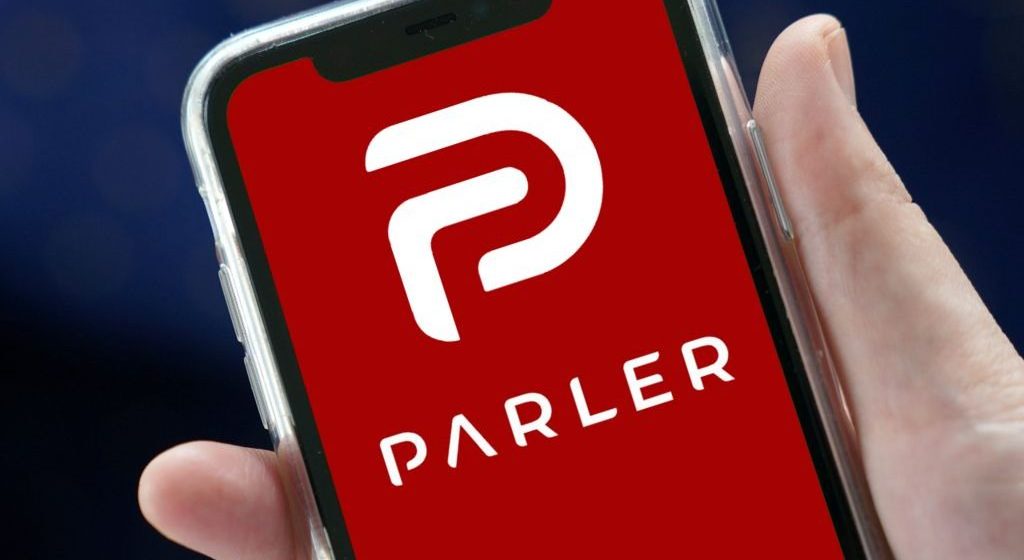 Τι είναι το Parler – Γιατί Google, Amazon και Apple αφαίρεσαν την εφαρμογή